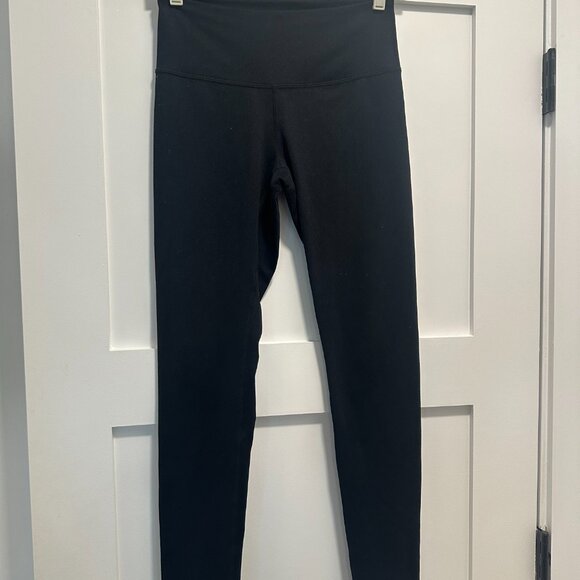 Norstrom's Zella Black leggings size small, mid waist. - Picture 3 of 3